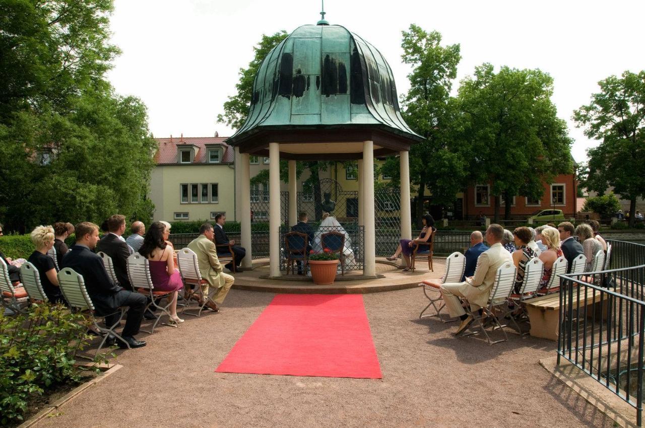 Kurpark Hotel Bad Lauchstaedt Exterior photo